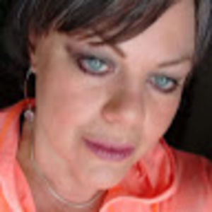 Meet your Posher, Bobbie